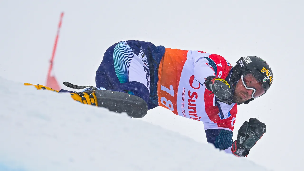 Двама българи в Топ 6 на Световната купа по сноуборд