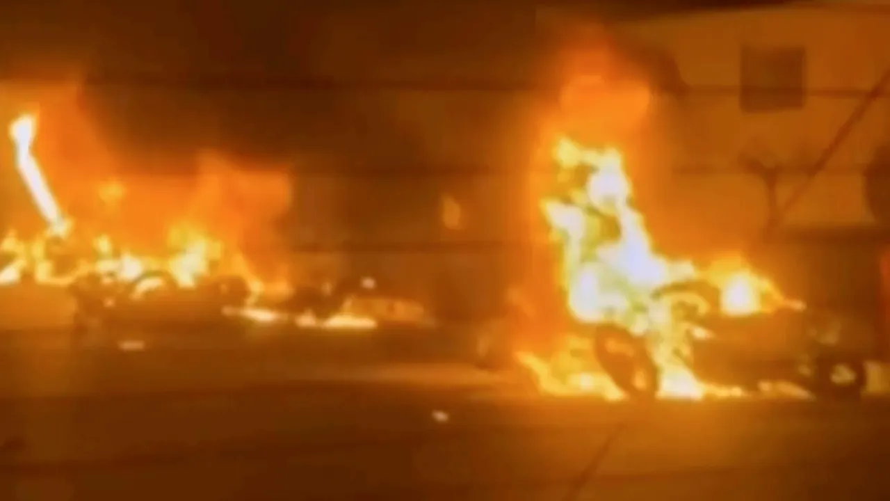 Иран остава без интернет вече повече от 60 часа заради протестите