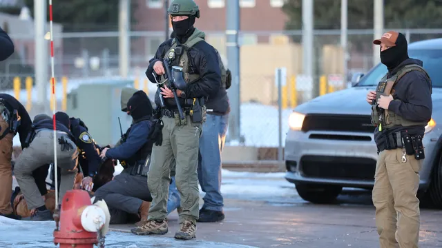 Стрелба, протести и федерални подкрепления: кризата в Минесота се задълбочава