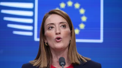 Мецола призова иранците да продължат протестите въпреки репресиите