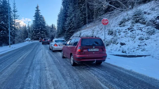 „Черен лед“: как да шофираме в екстремния студ