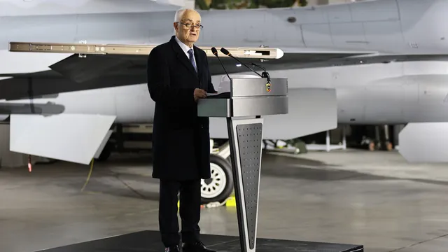 Запрянов обясни защо нямаме air policing с изтребителите F-16