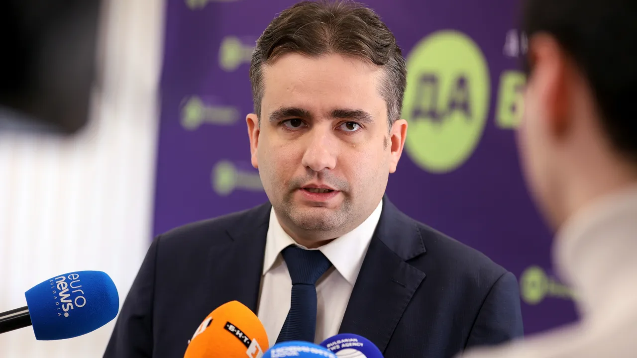 От "Да, България" излизат на протест в сряда: Борисов и Пеевски готвят нова манипулация за изборите