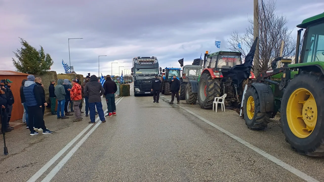 Заради протеста на гръцките фермери: Възможно е затруднено движение на границата