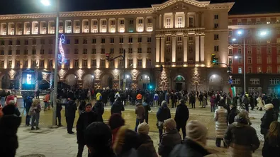 ПП-ДБ излязоха на протест с искане за честни и свободни избори (Видео)