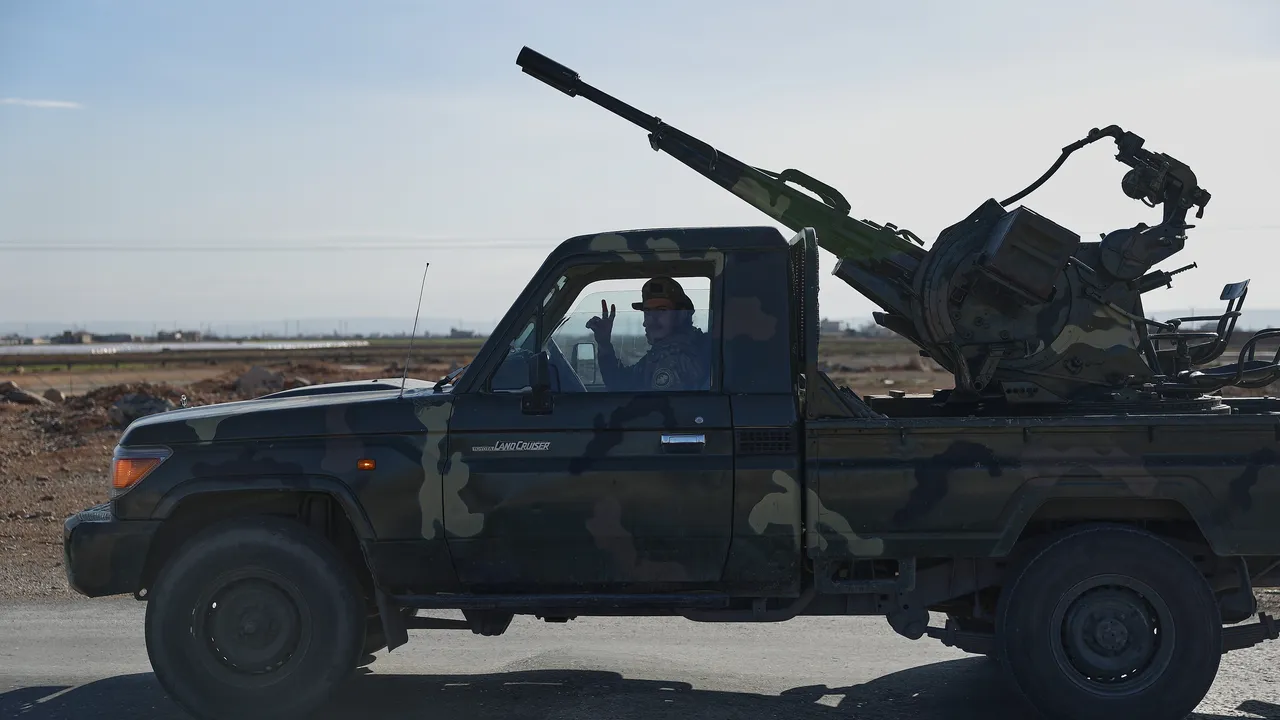 Великобритания изтегля част от военните си от база в Катар