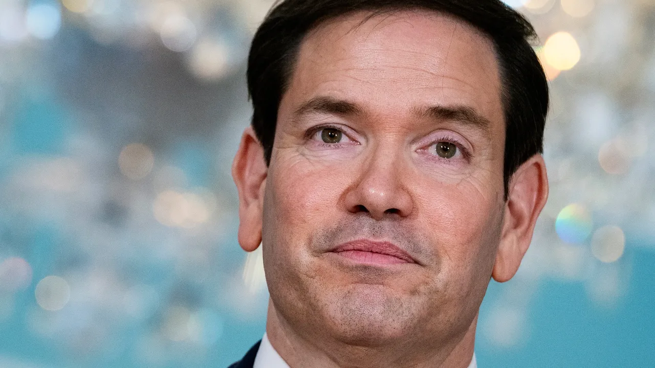 САЩ спират да обработват имигрантски визи от 75 държави