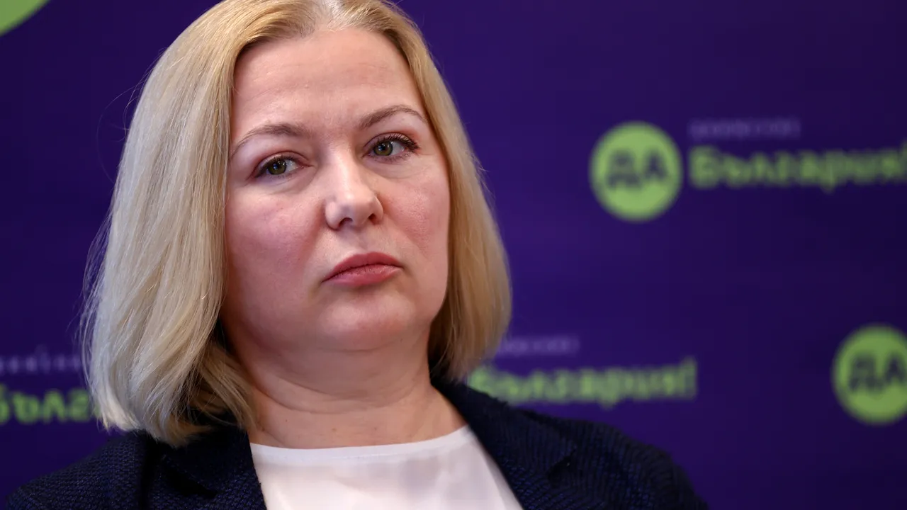 Надежда Йорданова: Не бива да се сменят изборните правила преди вота