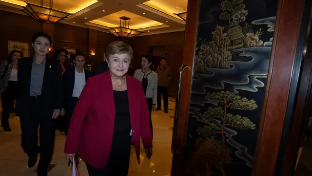 Кристалина Георгиева пристигна в Киев за ключови разговори за финансова подкрепа