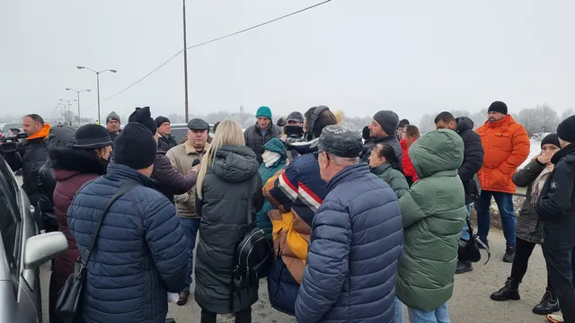 Двама обвиняеми за катастрофата с конете край Кюстендил, в която загина 18-годишна