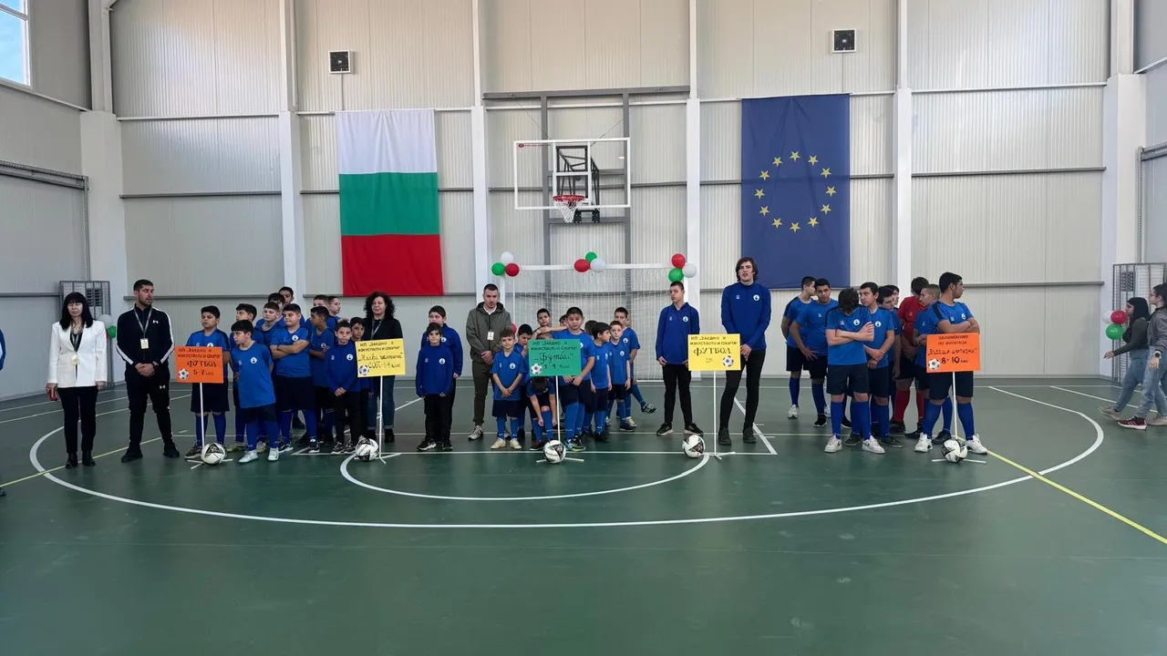 225 училища са с обновени спортни площадки