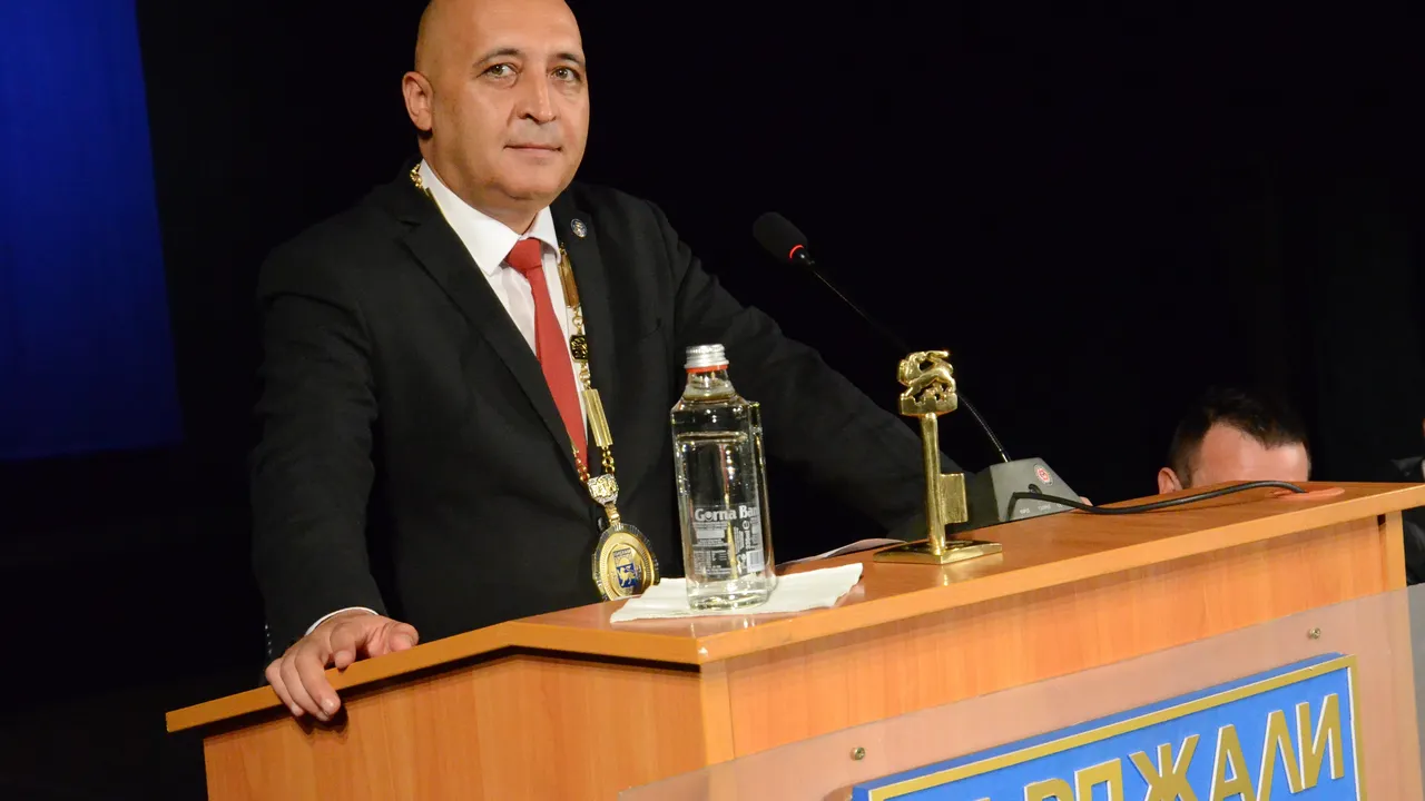 Възстановяването на въжения мост в Кърджали "няма да стане бързо и лесно"