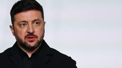 Зеленски нареди спешно увеличаване на вноса на ток след нови руски удари