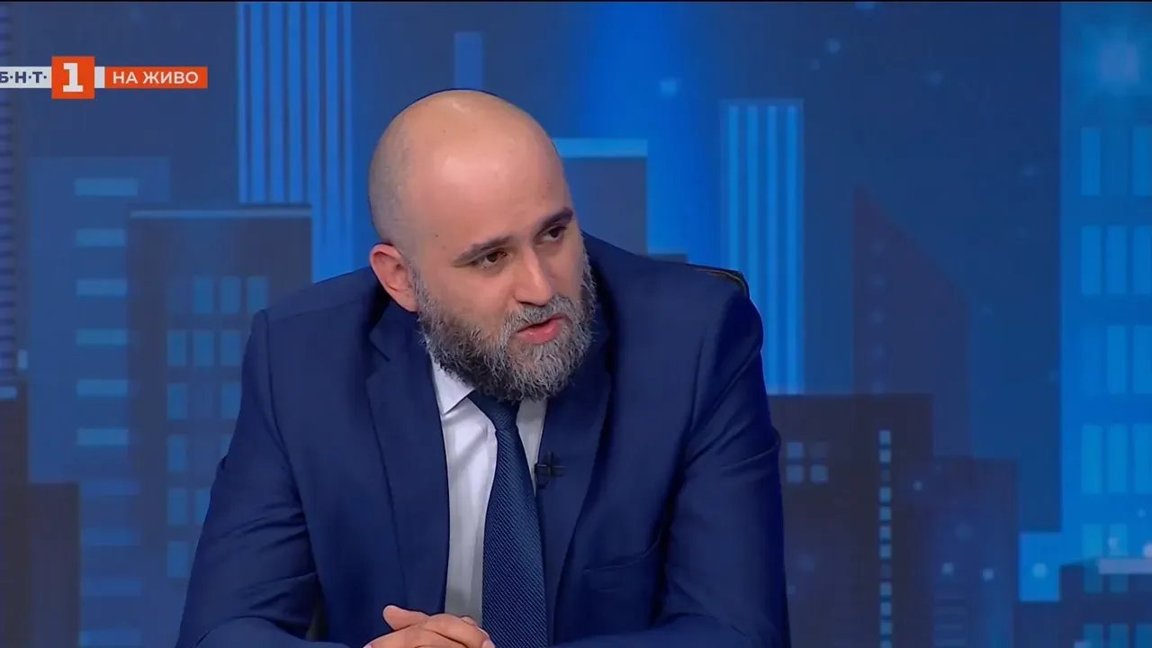 Мартин Табаков в "Панорама": Тръмп вече е решил да абсорбира Гренландия