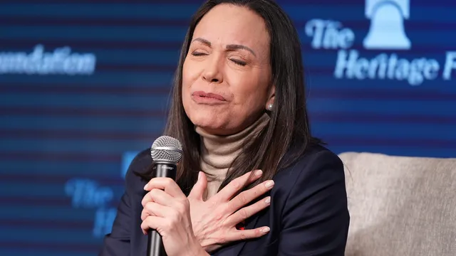 Мачадо: Венецуела започва истински преход към демокрация