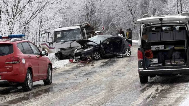 Жена загина при челен удар край Ловеч