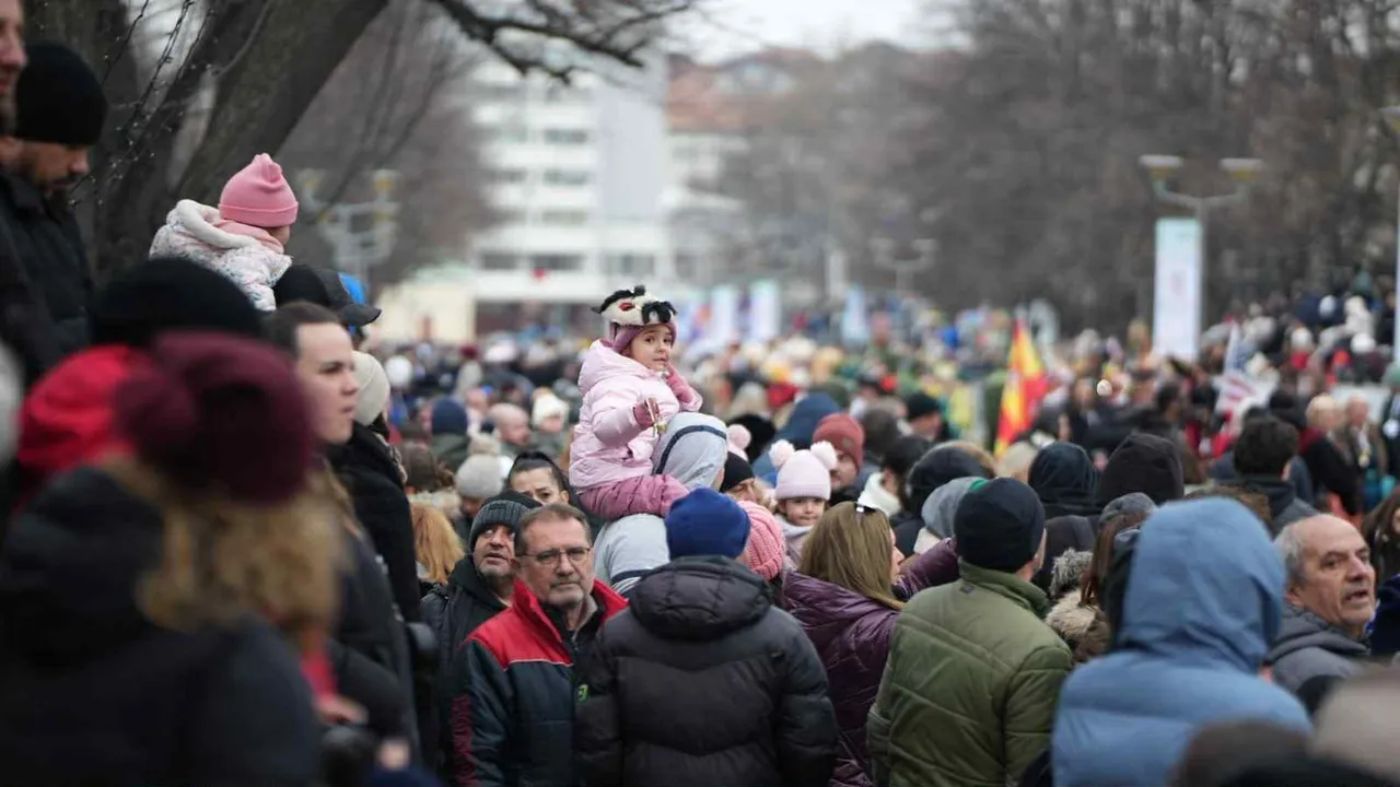 Сурва 2026 превърна Перник в маскарадната столица на Европа (СНИМКИ)