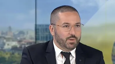 Николай Попов във Фейсбук: Да участвам ли в изборите тази пролет?