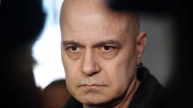 Трифонов: Приветствам Радев като „добре дошъл“ на политическия терен в България