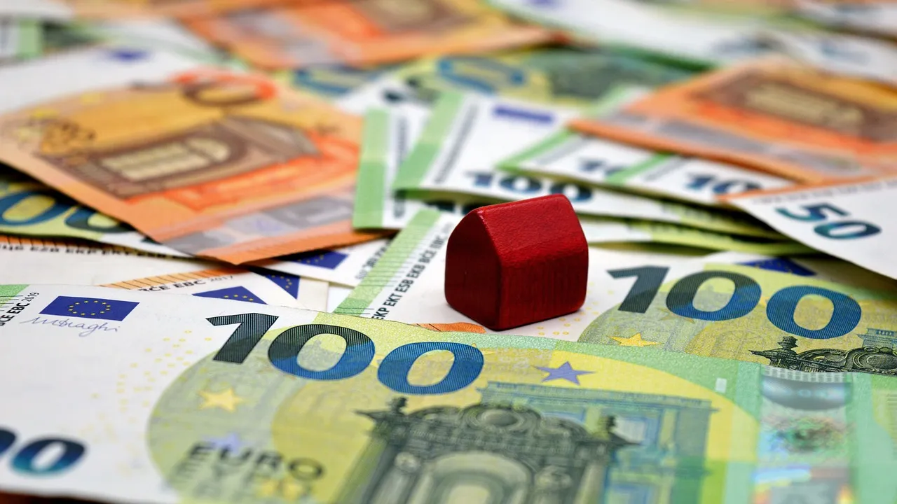 Македонски съдия зазидал 350 хил. евро в стените на бащината си къща