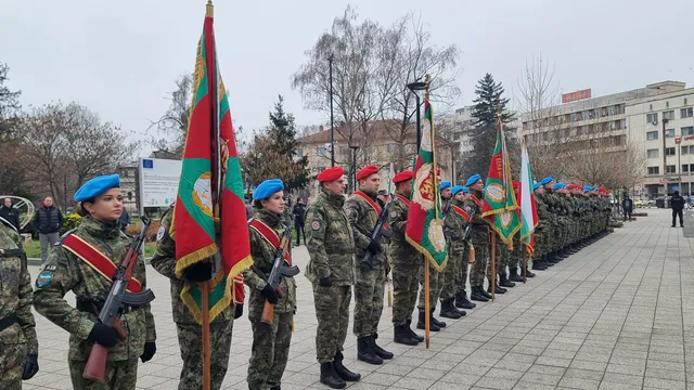 Global Firepower: България е пред Сърбия по военна сила