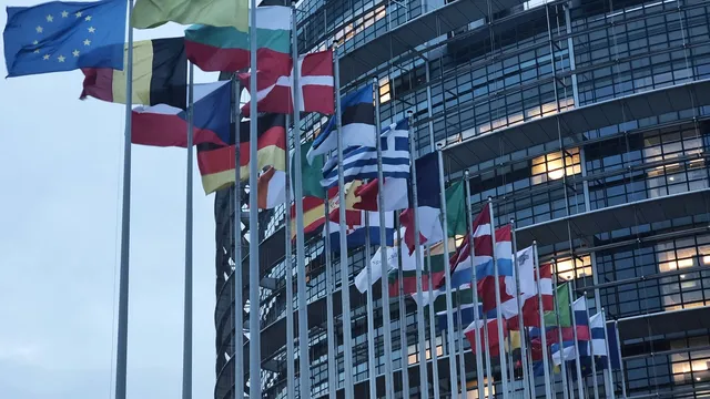 Европейският парламент одобри засилено сътрудничество за заем от 90 млрд. евро за Украйна