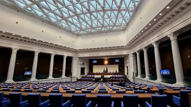 Здравната комисия в парламента ще обсъди по-строги правила за продажба и употреба на райски газ