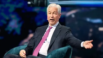 Тръмп съди най-голямата американска банка за $5 млрд.