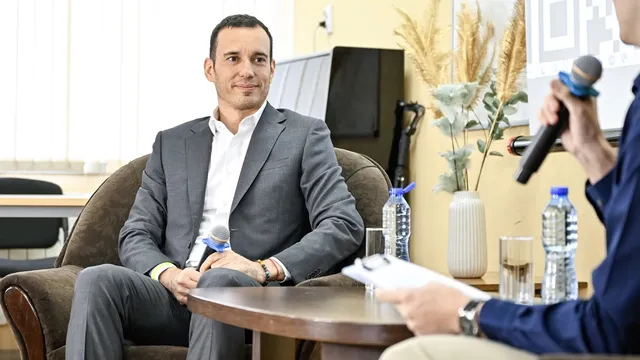 Терзиев: Младите хора знаят кога разговорът е честен и кога - просто шум