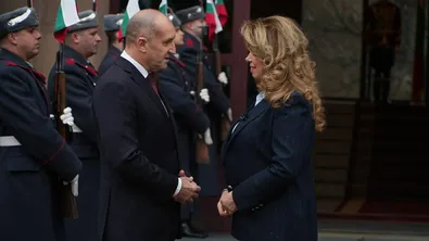Радев на изпроводяк: С общи усилия можем да променим България (ВИДЕО)