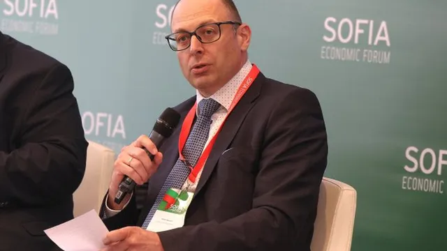 Йордан Божилов: Процедурата по влизане в Борда за мир е спорна