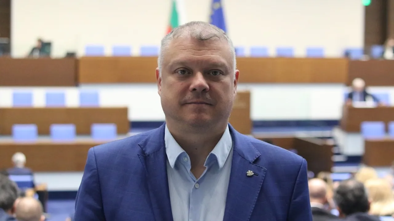 БСП очаква „по-висока активност“ заради Радев