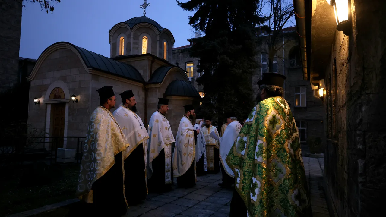 София посрещна православни светини от Гърция