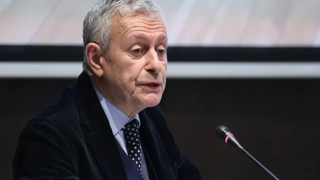 Паси се извини на Ризова след позицията на АЕЖ