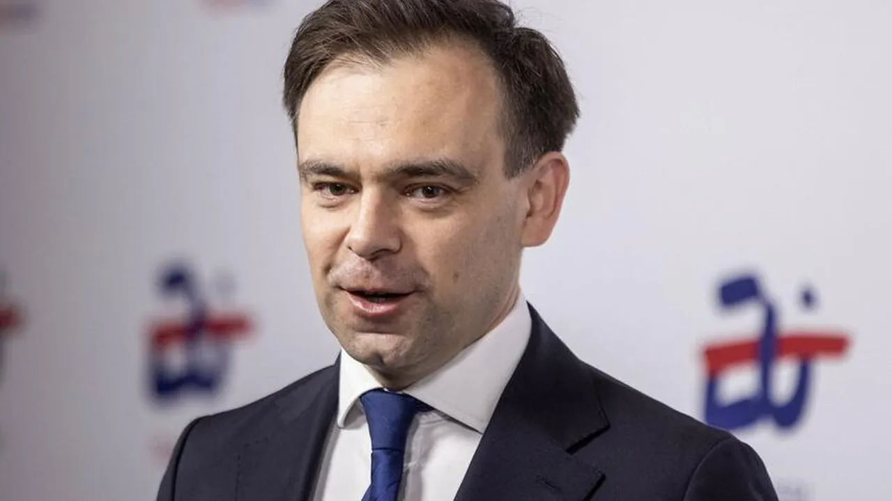 Домански: Злотата остава, еврото не е приоритет