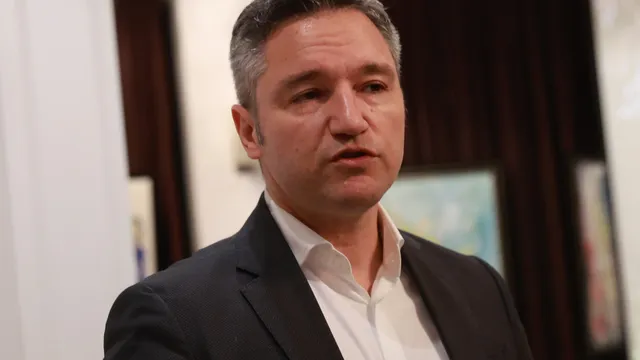 Вигенин: Присъединяването към „Съвета за мир“ крие сериозни рискове за България