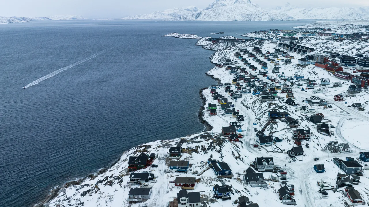 Гренландия към Тръмп: Долу ръцете от нашите минерали