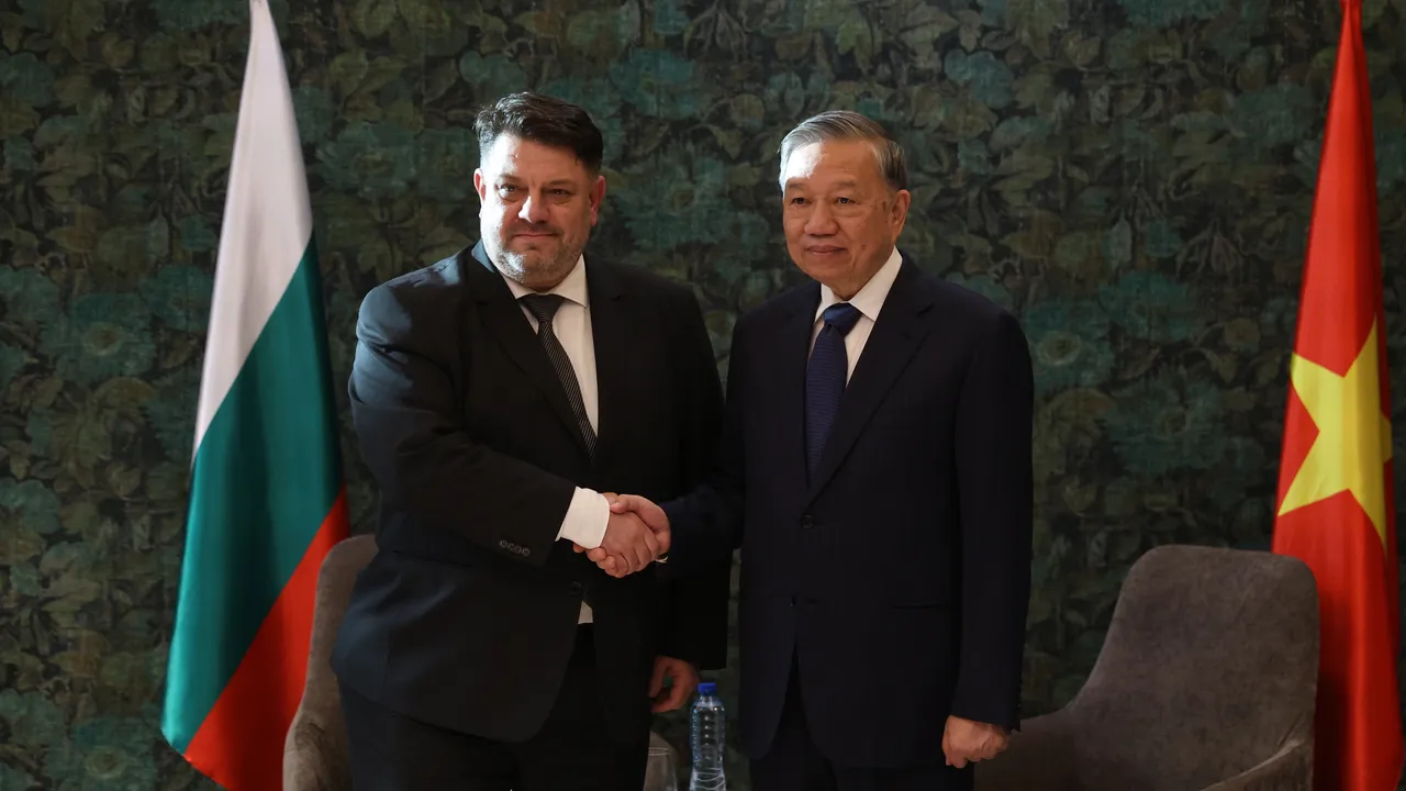 Атанас Зафиров поздрави виетнамския президент То Лам за преизбирането му