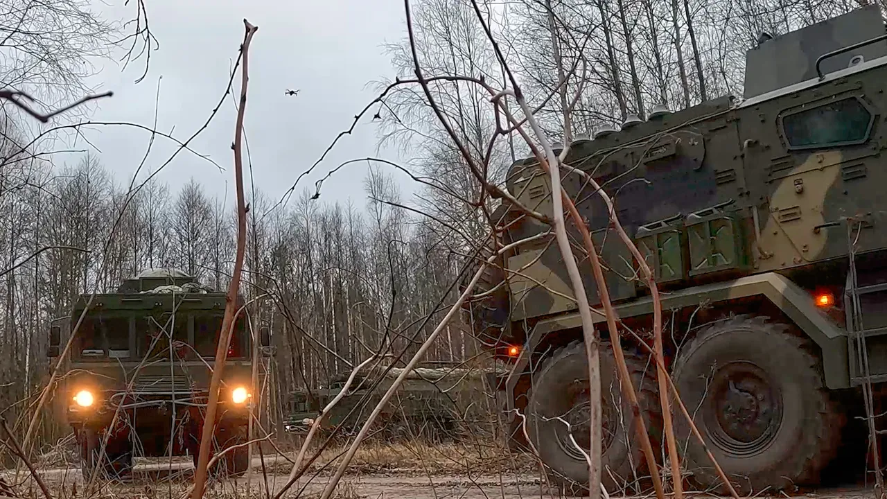 Русия изтегля свои военни от летище в кюрдската част на Сирия