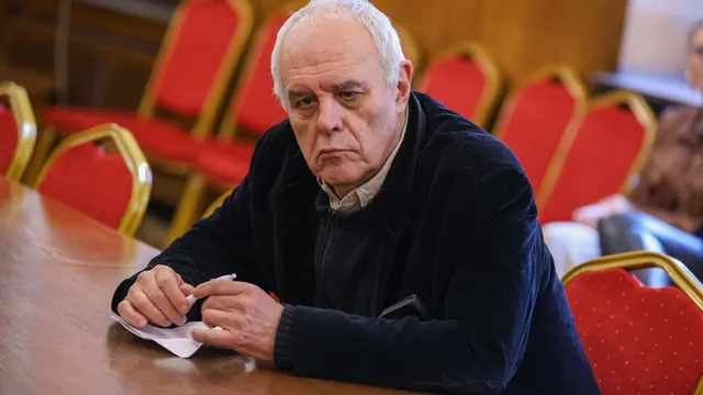 Андрей Райчев: Има политическа вълна около Радев, но размерът ѝ остава неизвестен