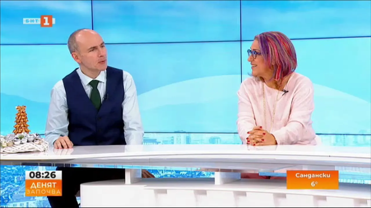 Буруджиева и Чолаков за Съвета за мир, Радев и ролята на парламента