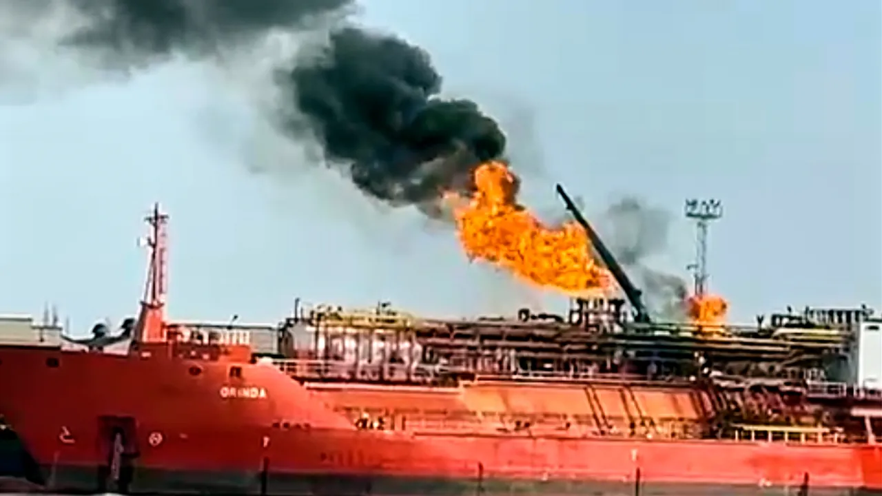 CNN: Русия за миг призна, че „Москва“ е поразен от украинска ракета, после изтри признанието