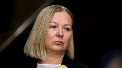 Надежда Йорданова: Служебният премиер трябва да е далеч от Пеевски
