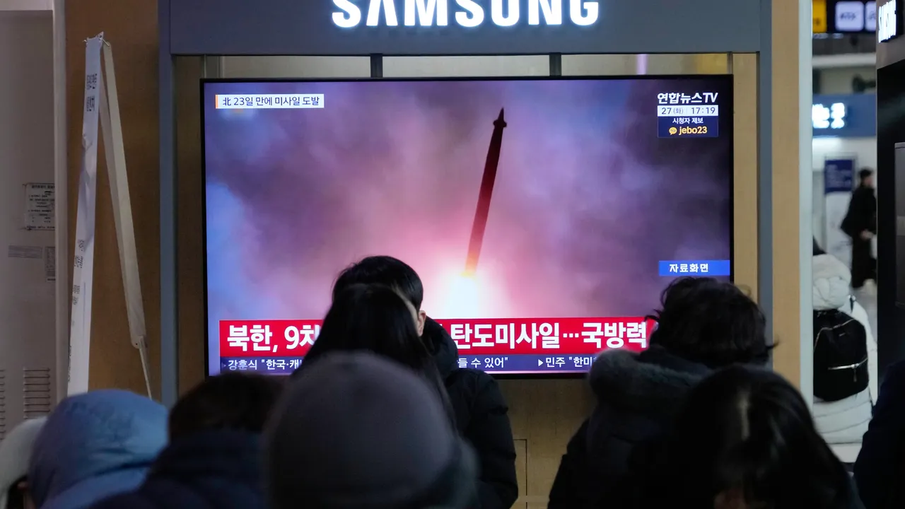 Северна Корея изстреля "множество" балистични ракети