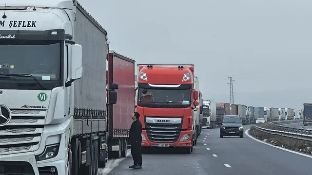 Йордан Арабаджиев: ЕК да се намеси за блокадата по границата