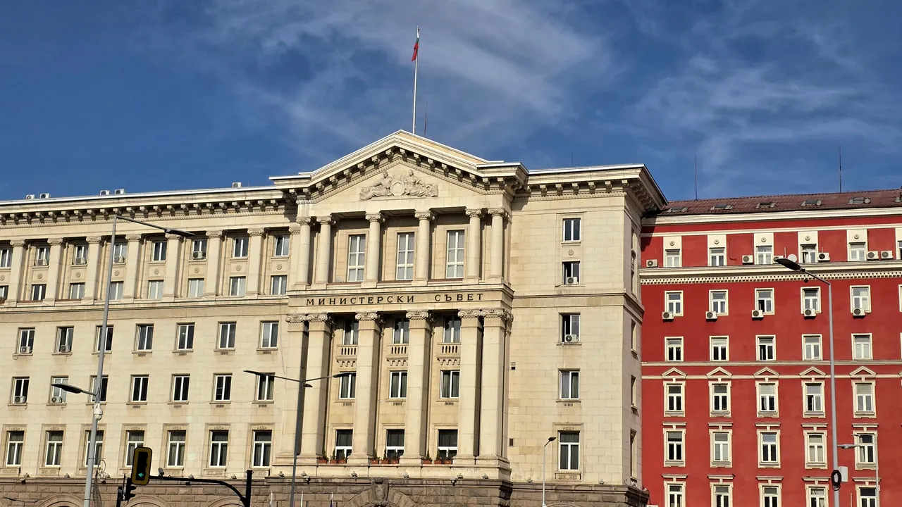 Правителственото заседание започна без обръщение към медиите