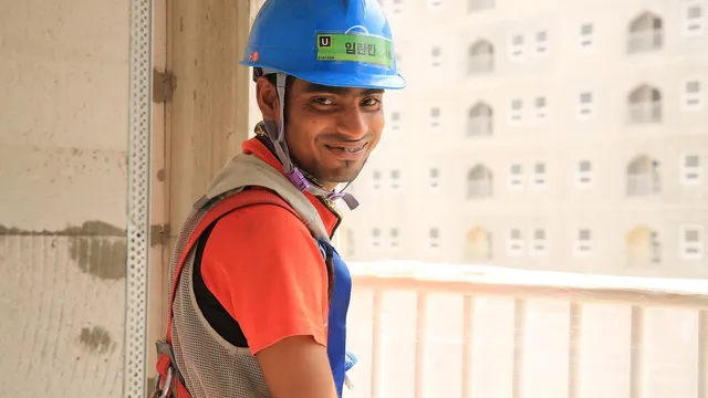 В Гърция улесняват "вноса" на чужда работна ръка