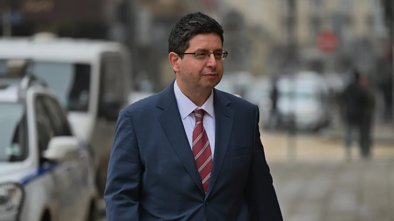 И Петър Чобанов отказа да стане служебен премиер