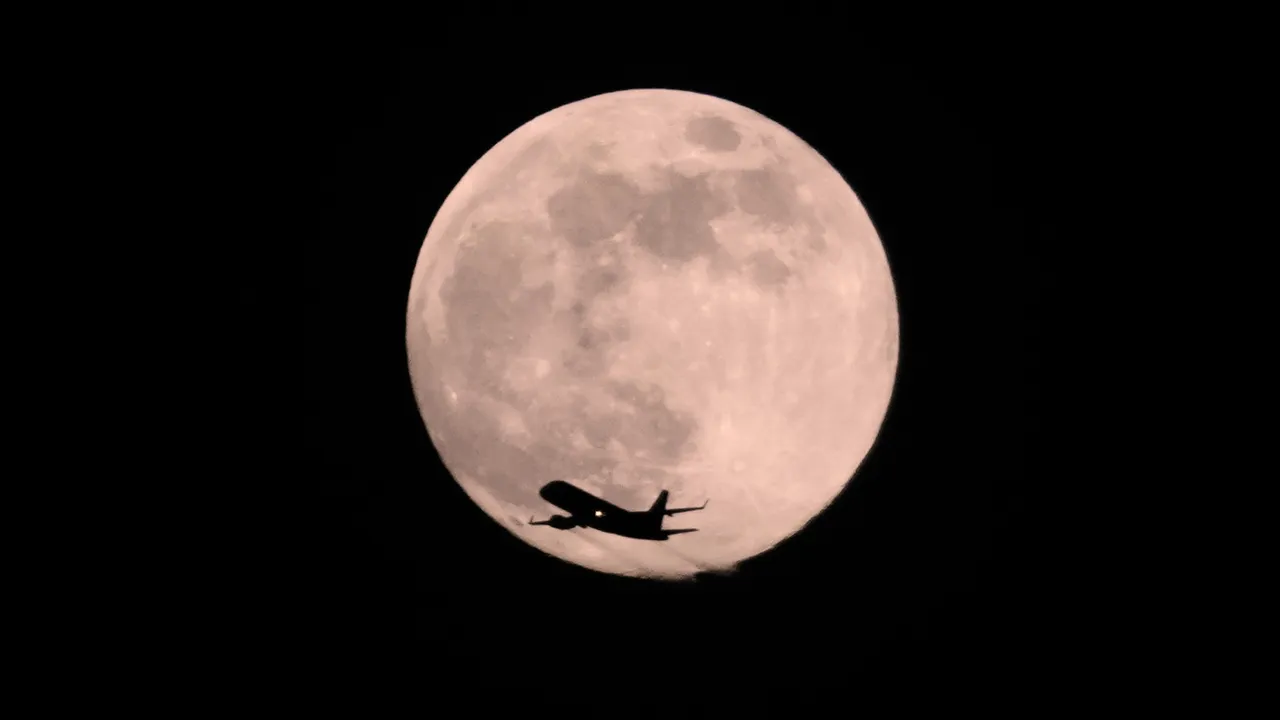 Пътнически самолет с 15 души на борда изчезна край границата между Колумбия и Венецуела