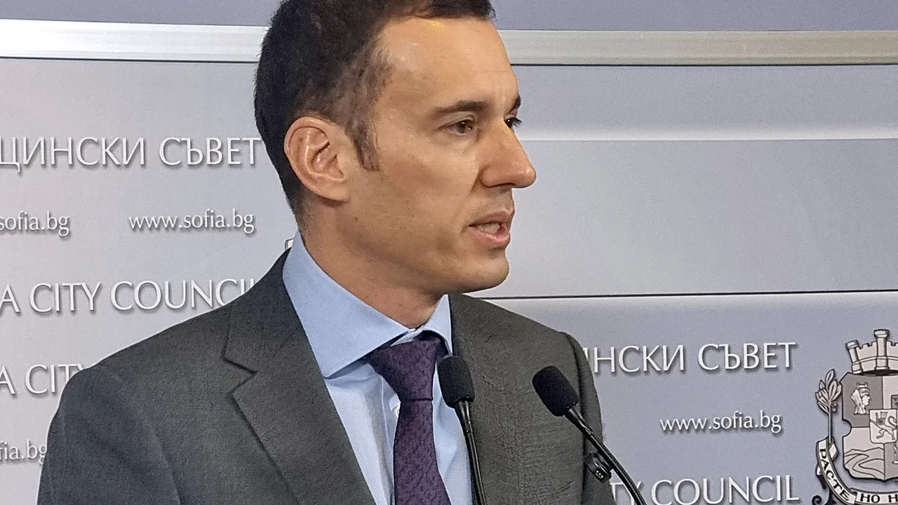 Столичната община представи подробен доклад за сметоизвозването в София